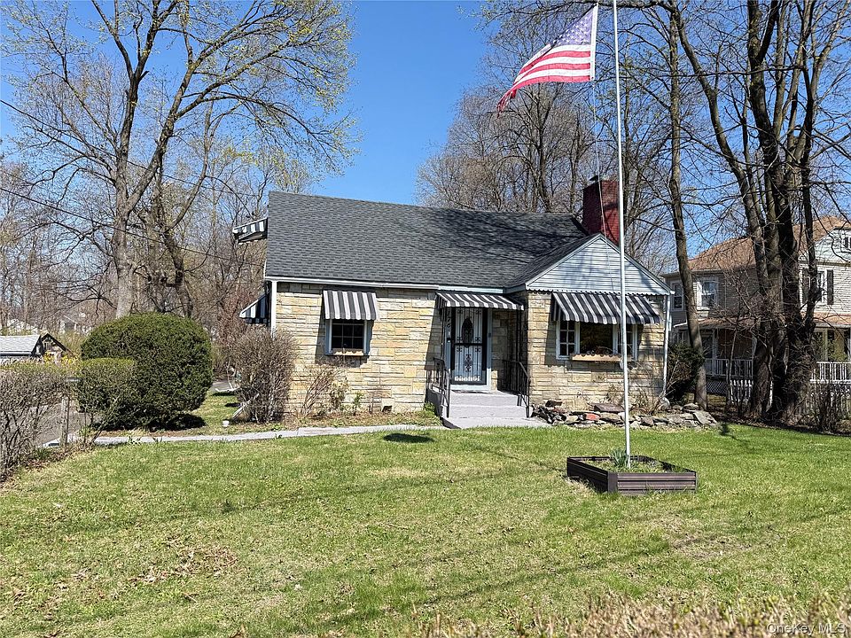 1st image of 176 Willow Avenue