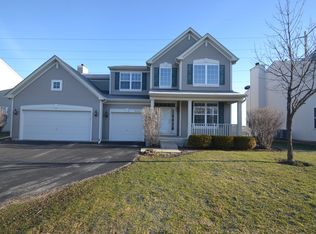 3142 Whirlaway Ln, Montgomery, IL 60538