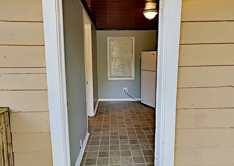 314 1/2 S Boyd St — Photo 3