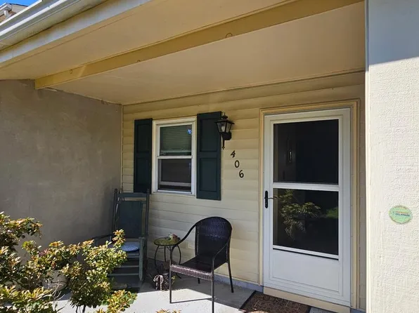 406 Dragon Ln, Bear, DE 19701