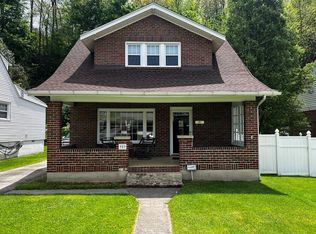 909 Frederick St, Bluefield, WV 24701