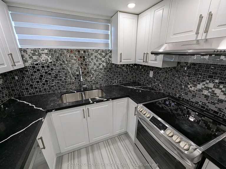 2 Doerr Rd #BASEMENT — Photo 15