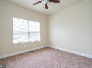 16925 Chimera Pl, Woodbridge, VA 22191