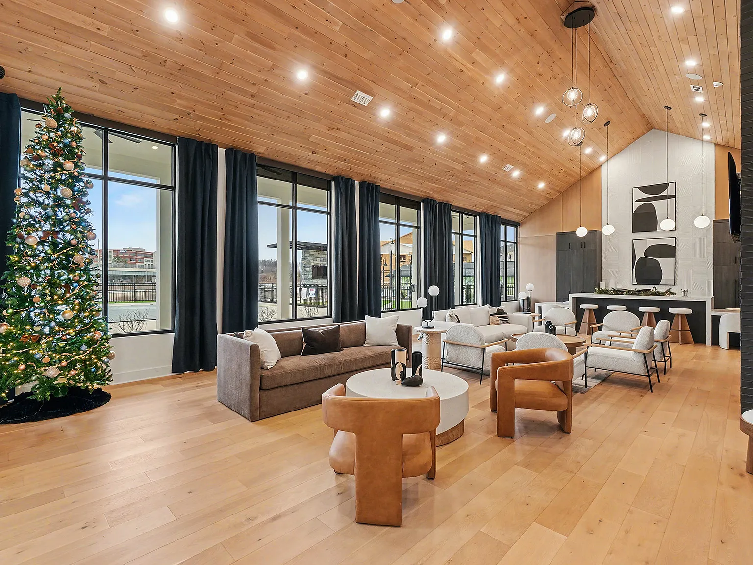 Paragon Ranch — Photo 4