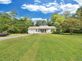 1896 Pine Ridge Rd, Union Grove, AL 35175