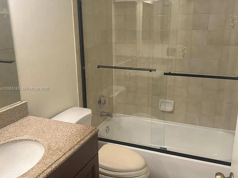 5901 Chester Ln — Photo 15