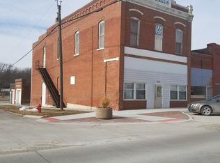 400 East St, Shelby, IA 51570
