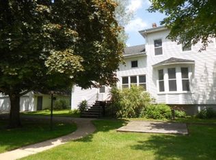 1105 Park Ave, Oconto, WI 54153