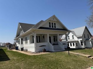 418 Madison St, Remsen, IA 51050