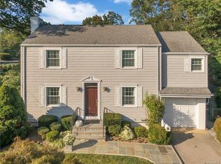 3 Bevan Pl, Eastchester, NY 10709