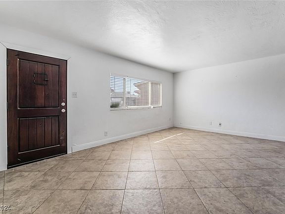 3rd image of 4706 Kay Pl