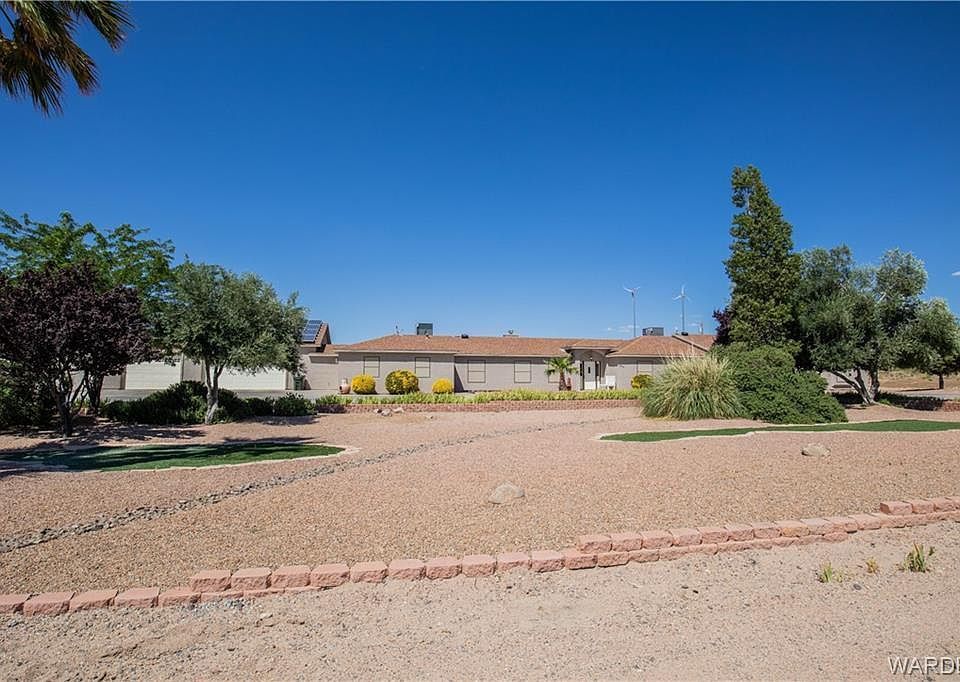 1st image of 2372 Comanche Dr