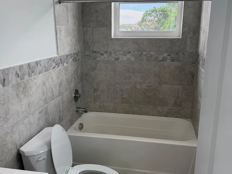 181 Munn Ave #4 — Photo 8