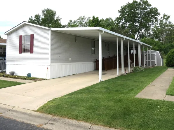 1141 Cinnamon Ridge Ln, Sidney, OH 45365