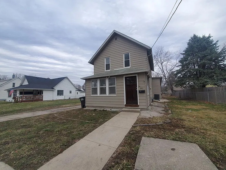 240 E Dunham Ave — Photo 31