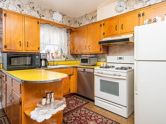 5th image of 1139 Allerton Ave