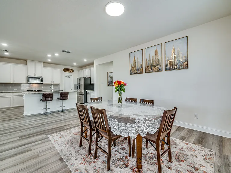 4128 Wood River Trl — Photo 11
