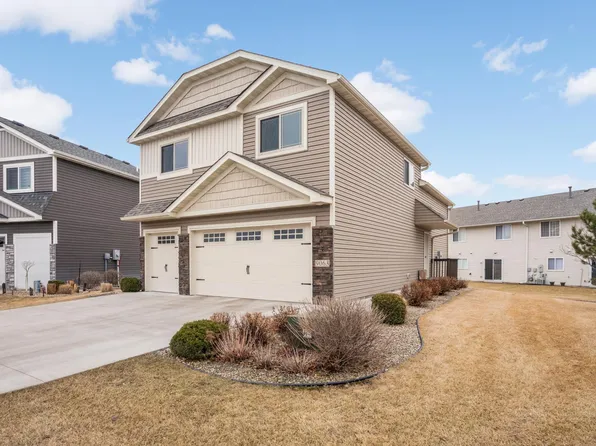 9063 Golden Pond Ln N, Monticello, MN 55362