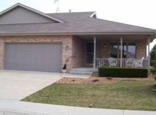 830 Cobblestone Ln, Elwood, IL 60421