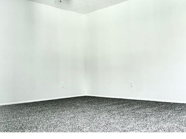 4700 Clair Del Ave APT 606