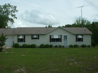 117 Woodland Acres Ct, Interlachen, FL 32148