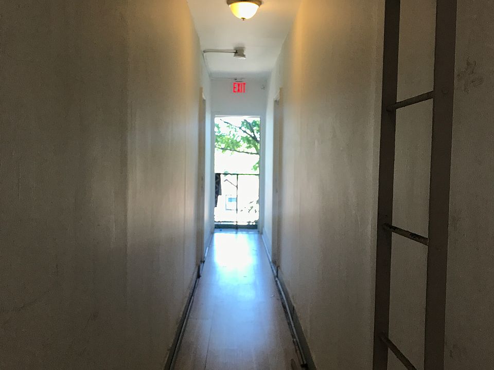 1st image of 176A Parker St APT 3C