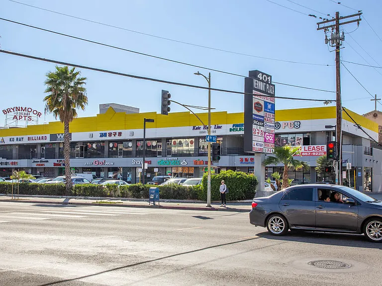 Surrounded by vibrant plazas, shopping and dining that defines Koreatown.