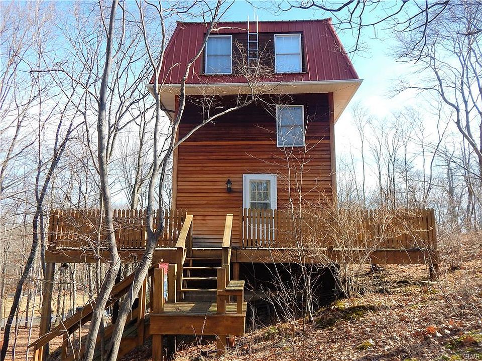 1st image of 262 Castle Dr