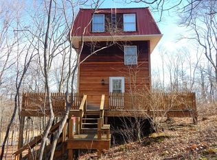 262 Castle Dr, East Stroudsburg, PA