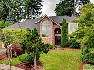 2645 Surrey Ln, West Linn, OR
