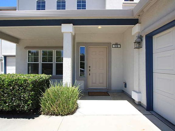 2nd image of 516 Striped Moss St