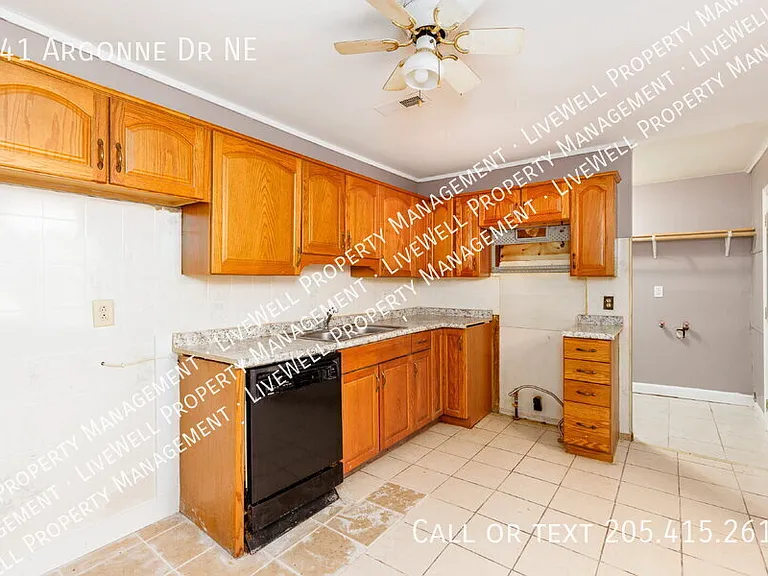 341 Argonne Dr NE — Photo 12