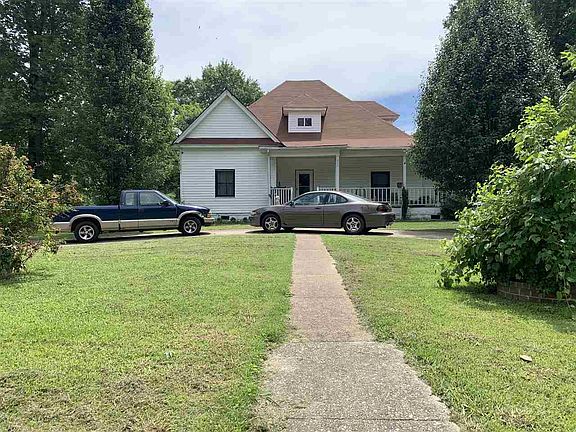 2nd image of 612 N Monroe Ave