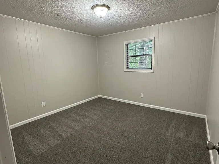 Springbrook Apartments — Photo 20