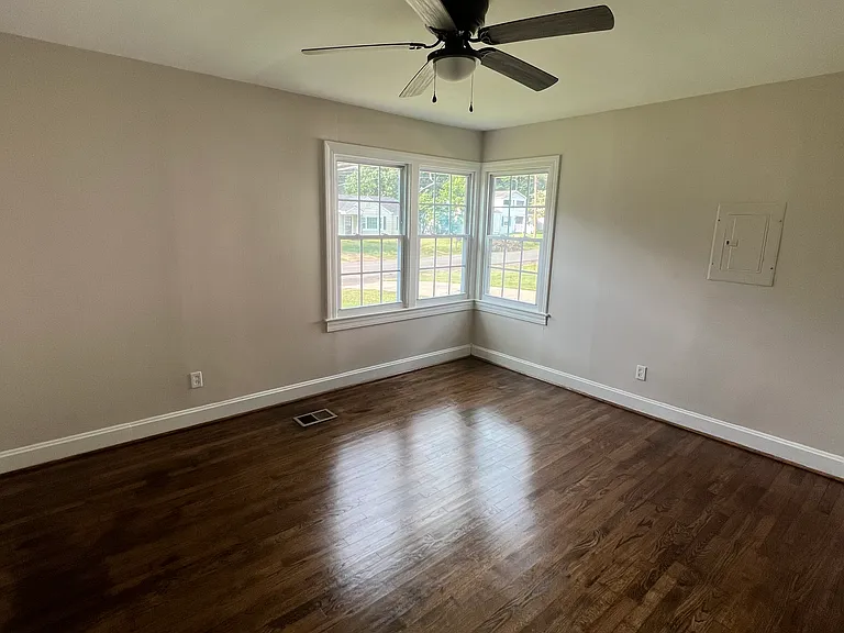 34 Cedar Knl — Photo 13