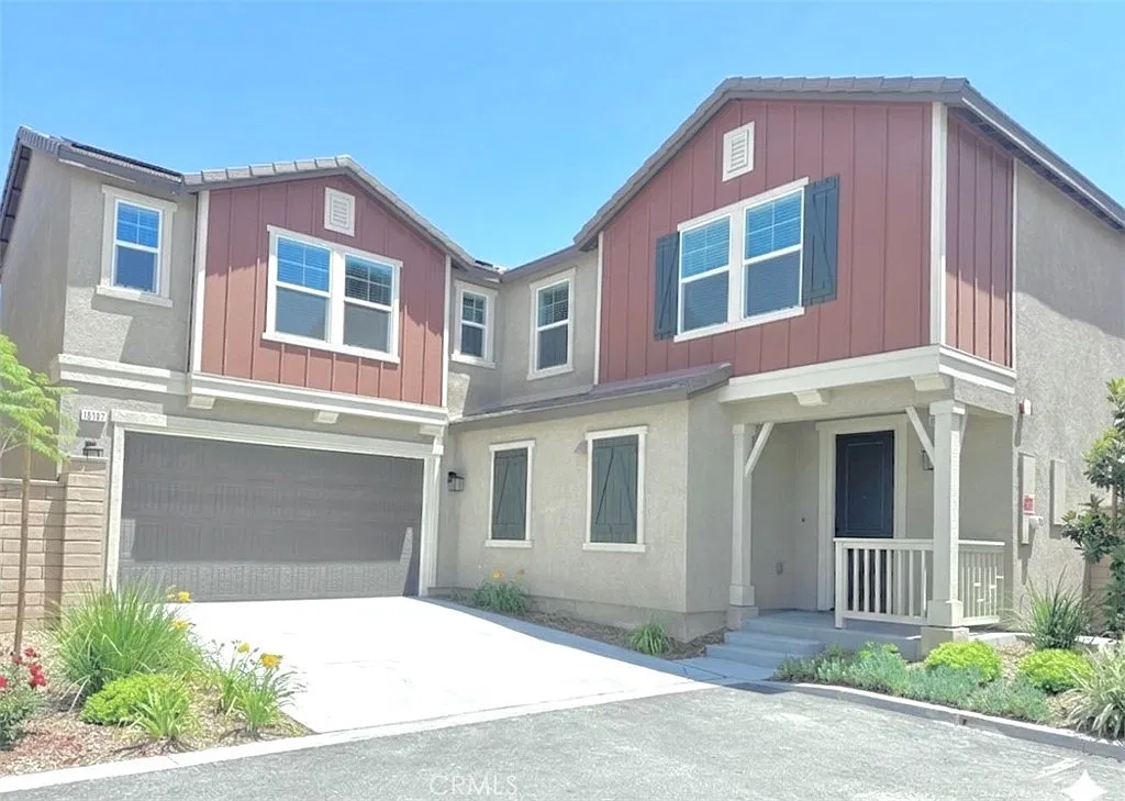 4 bed, 2100 sqft, $4,100 — Photo 1
