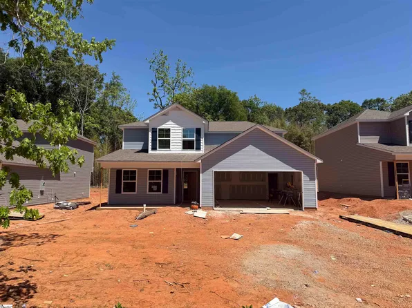 8 Huff Dr, Greenville, SC 29611