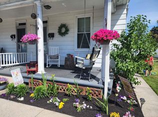 715 W Cherry St, Palmyra, PA 17078