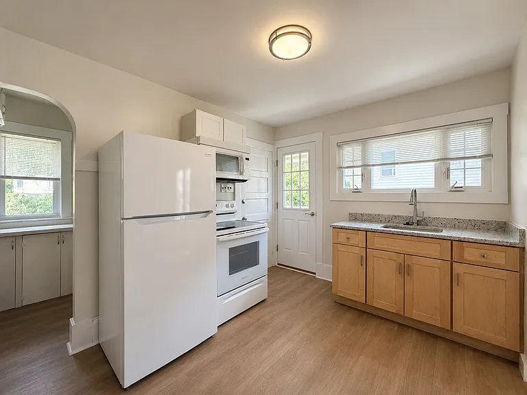 32 Quincy St #32 — Photo 10