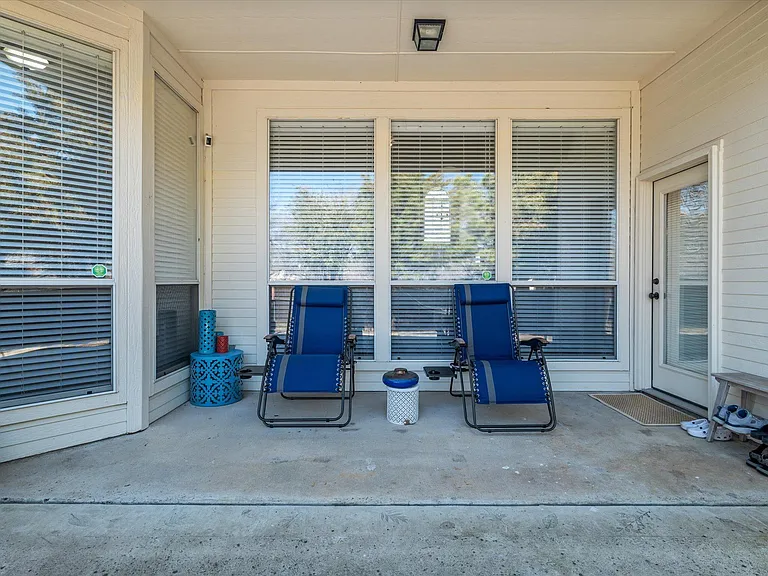 7914 Kristina Dr — Photo 28