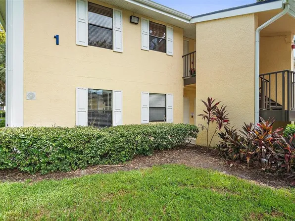 3001 58th Ave S APT 101, Saint Petersburg, FL 33712