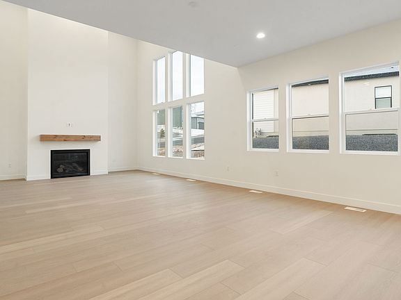 2nd image of 447 N Pinnacle Ln #25