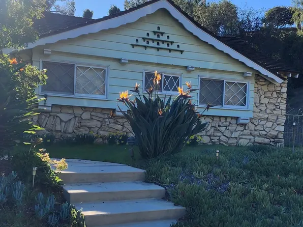 9448 Wheatland Ave, Sunland, CA 91040