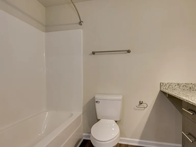 Woodberry Apartments — Photo 29