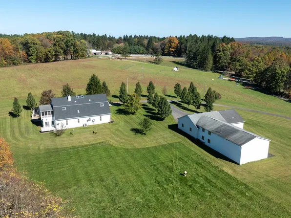 814 Linton Rd, Independence, WV 26374