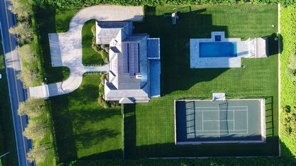  Tennis, Pool & Spa, Pool House 