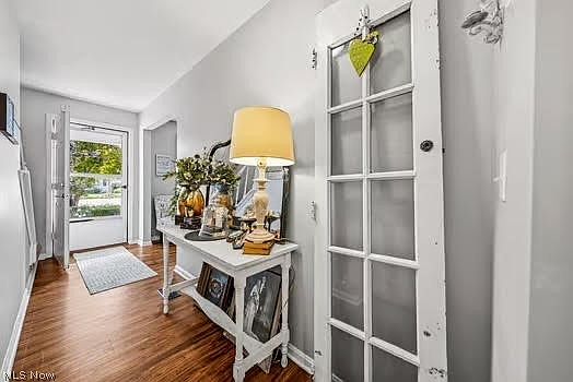 5th image of 9823 Stratton Ct