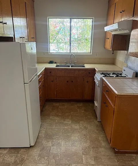 2218 Parker St #D — Photo 2