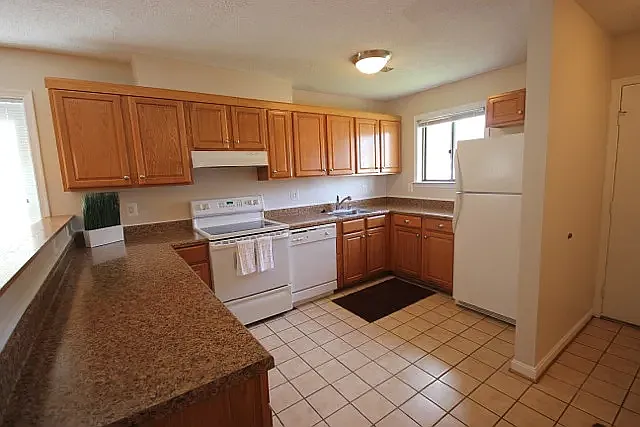 15251 Coachman Ter — Photo 2