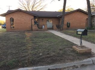 3101 N Timber Ave, Bethany, OK 73008